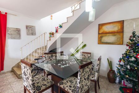 Sala de Jantar de casa para alugar com 4 quartos, 195m² em Vila Nova Alba, São Paulo