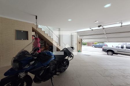Casa à venda com 360m², 4 quartos e 4 vagasGaragem