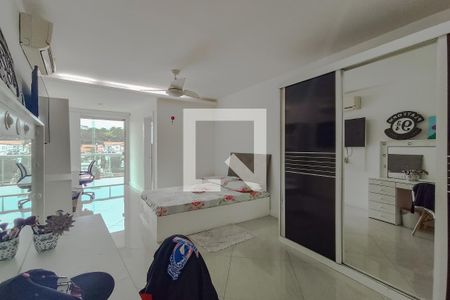 Casa à venda com 360m², 4 quartos e 4 vagasQuarto 2 - Suíte