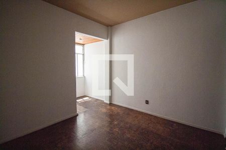 Sala de apartamento para alugar com 2 quartos, 75m² em Rua Barão de São Francisco