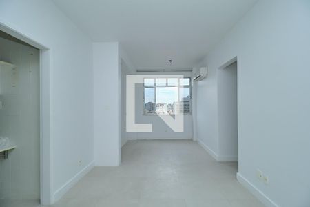 Sala de apartamento à venda com 2 quartos, 75m² em Tijuca, Rio de Janeiro