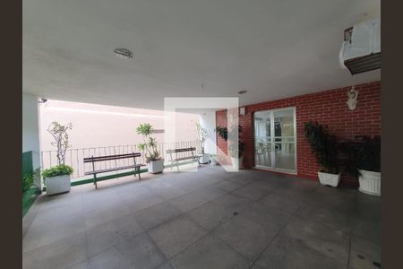 Apartamento à venda com 75m², 2 quartos e 1 vaga Apartamento à venda com 75m², 2 quartos e 1 vagaÁrea Comum - Playground