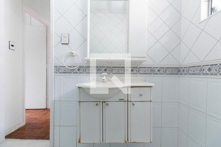 Apartamento à venda com 60m², 2 quartos e sem vaga Apartamento à venda com 60m², 2 quartos e sem vagaBanheiro