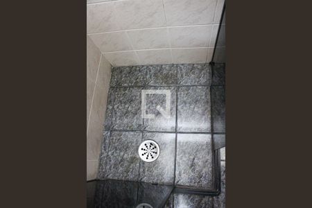 Casa à venda com 500m², 4 quartos e 8 vagasBanheiro da Suíte 2