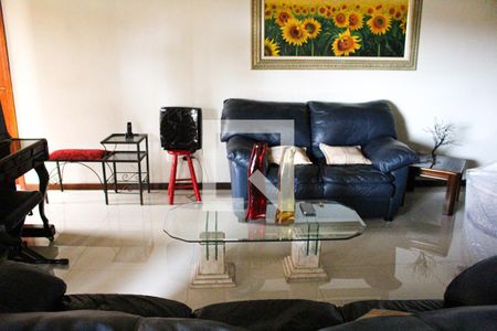 Sala de casa à venda com 4 quartos, 500m² em City América, São Paulo