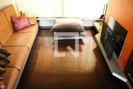 Sala de casa à venda com 4 quartos, 500m² em City América, São Paulo