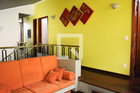 Sala de casa à venda com 4 quartos, 500m² em City América, São Paulo