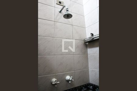 Casa à venda com 500m², 4 quartos e 8 vagasBanheiro da Suíte 2