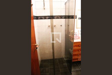 Casa à venda com 500m², 4 quartos e 8 vagasBanheiro da Suíte 3