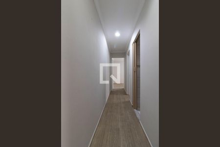 Corredor de apartamento para alugar com 2 quartos, 56m² em Vila Zamataro, Guarulhos