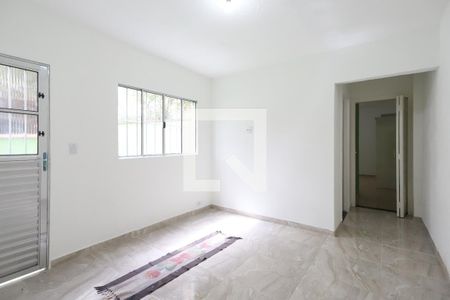 Casa de condomínio para alugar com 80m², 1 quarto e sem vagaSala
