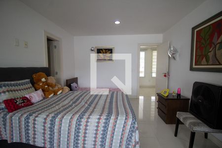 Casa à venda com 850m², 5 quartos e 8 vagasSuíte 5