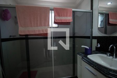 Casa à venda com 850m², 5 quartos e 8 vagasBanheiro da Suíte 5