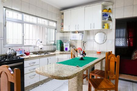 Casa à venda com 150m², 3 quartos e 2 vagasCozinha