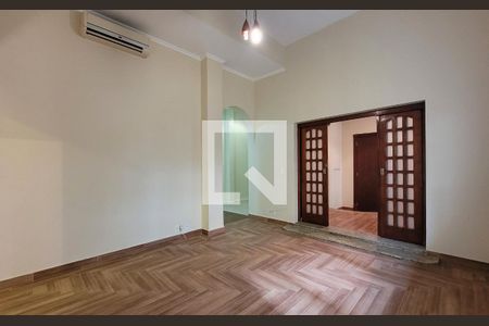 Sala de apartamento para alugar com 3 quartos, 123m² em Ponta da Praia, Santos