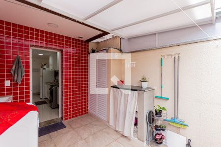 Apartamento à venda com 84m², 2 quartos e 2 vagasÁrea de Serviço