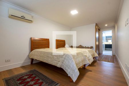 Apartamento à venda com 226m², 3 quartos e 2 vagasSuíte 3