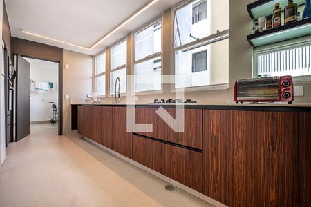 Apartamento à venda com 226m², 3 quartos e 2 vagasCozinha