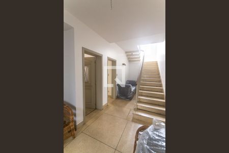 Casa para alugar com 400m², 4 quartos e 2 vagasHall de entrada