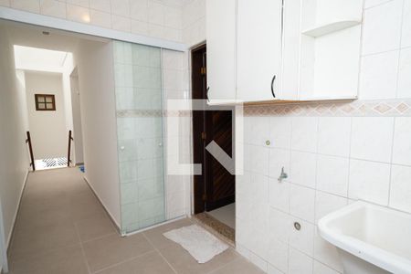 Casa para alugar com 215m², 3 quartos e 4 vagas Casa para alugar com 215m², 3 quartos e 4 vagasÁrea de Serviço