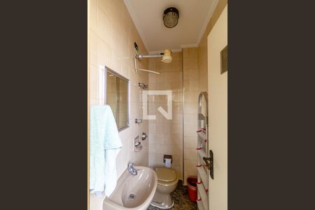 Apartamento à venda com 319m², 4 quartos e 2 vagasBanheiro de Serviço