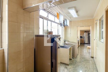 Apartamento à venda com 319m², 4 quartos e 2 vagasLavanderia