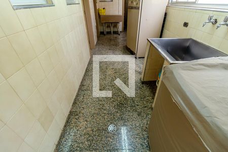 Apartamento à venda com 319m², 4 quartos e 2 vagasLavanderia