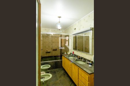 Apartamento à venda com 319m², 4 quartos e 2 vagasBanheiro 2