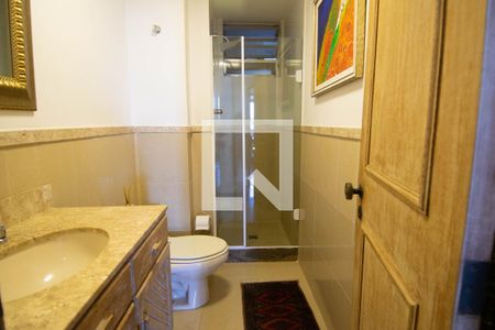 Apartamento à venda com 224m², 3 quartos e 1 vagaBanheiro Social