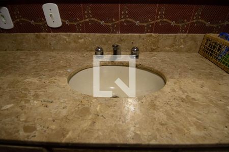 Apartamento à venda com 224m², 3 quartos e 1 vagaBanheiro da Suíte 2