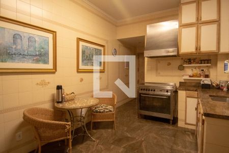 Apartamento à venda com 224m², 3 quartos e 1 vagaCozinha