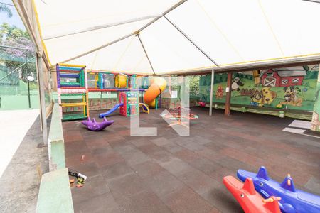 Apartamento à venda com 65m², 2 quartos e 1 vaga Apartamento à venda com 65m², 2 quartos e 1 vagaÁrea comum - Playground