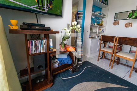 Apartamento à venda com 65m², 2 quartos e 1 vaga Apartamento à venda com 65m², 2 quartos e 1 vagaSala