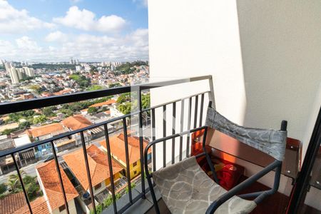 Apartamento à venda com 65m², 2 quartos e 1 vaga Apartamento à venda com 65m², 2 quartos e 1 vagaVaranda