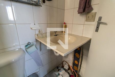 Apartamento à venda com 65m², 2 quartos e 1 vaga Apartamento à venda com 65m², 2 quartos e 1 vagaBanheiro