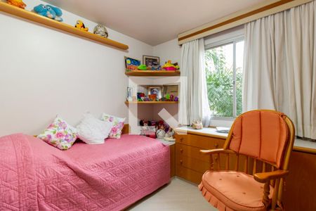 Apartamento à venda com 117m², 3 quartos e 2 vagasQuarto 2