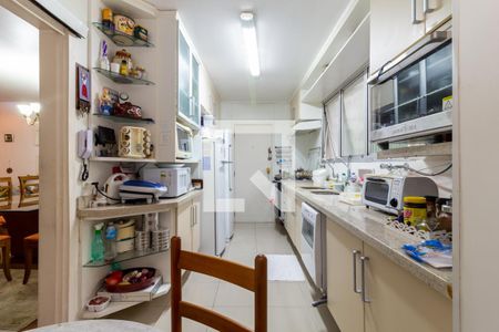 Apartamento à venda com 117m², 3 quartos e 2 vagasCozinha