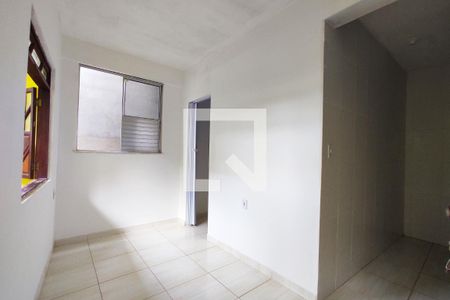 Sala de casa para alugar com 1 quarto, 49m² em Cidade Nova, Salvador