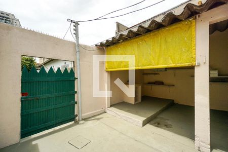 Casa à venda com 170m², 3 quartos e 1 vaga Casa à venda com 170m², 3 quartos e 1 vagaQuintal