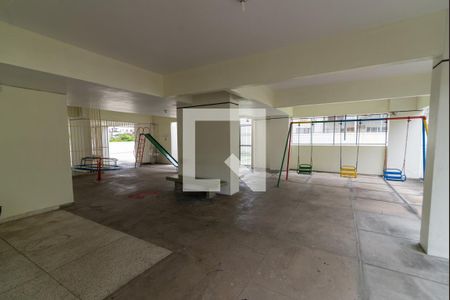 Apartamento para alugar com 82m², 2 quartos e 1 vaga Apartamento para alugar com 82m², 2 quartos e 1 vagaÁrea Comum - Playground