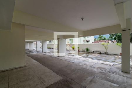 Apartamento para alugar com 82m², 2 quartos e 1 vaga Apartamento para alugar com 82m², 2 quartos e 1 vagaÁrea Comum - Playground