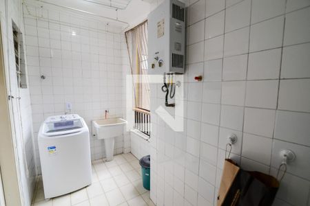 Apartamento para alugar com 82m², 2 quartos e 1 vaga Apartamento para alugar com 82m², 2 quartos e 1 vagaÁrea de Serviço