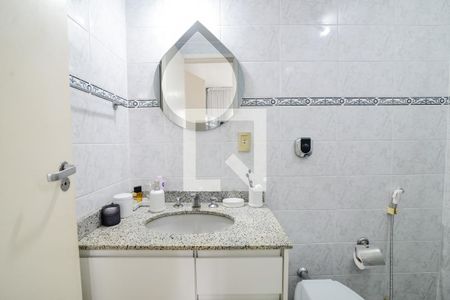 Apartamento para alugar com 82m², 2 quartos e 1 vaga Apartamento para alugar com 82m², 2 quartos e 1 vagaBanheiro da Suíte