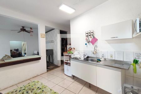 Casa à venda com 200m², 3 quartos e 8 vagasCozinha