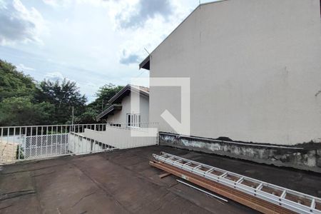 Casa à venda com 200m², 3 quartos e 8 vagasTerraço