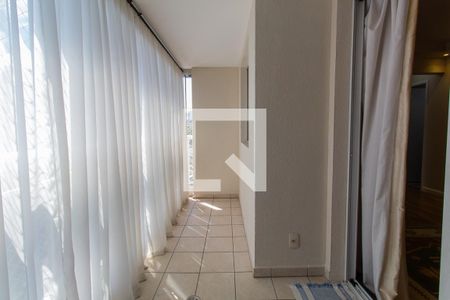 Apartamento à venda com 69m², 2 quartos e 2 vagasVaranda da Sala