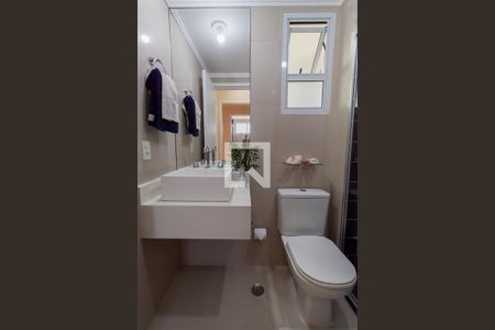 Banheiro Corredor de apartamento para alugar com 2 quartos, 69m² em Vila Andrade, São Paulo