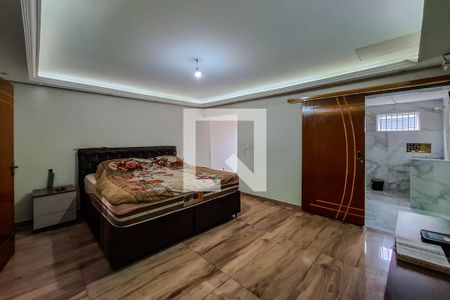 Casa à venda com 120m², 2 quartos e 5 vagasQuarto 2 - suite