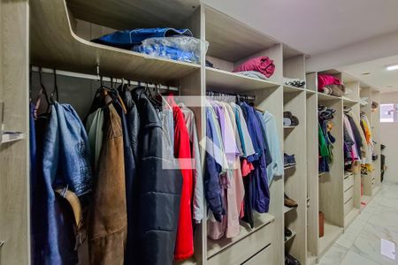 Casa à venda com 120m², 2 quartos e 5 vagasQuarto 2 - suite