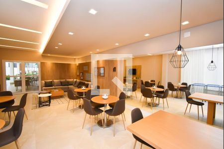 Apartamento para alugar com 50m², 2 quartos e 1 vagaÁrea comum - Salão de festas